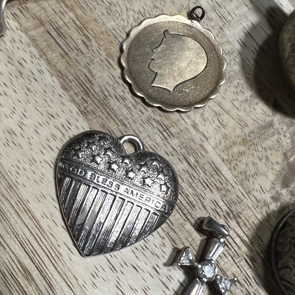 Vintage trinkits♥️ - Picture 5 of 13